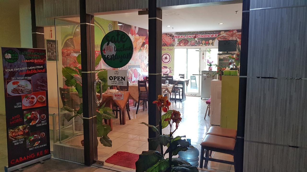 Queen Victoria Apartment Batam Exterior photo